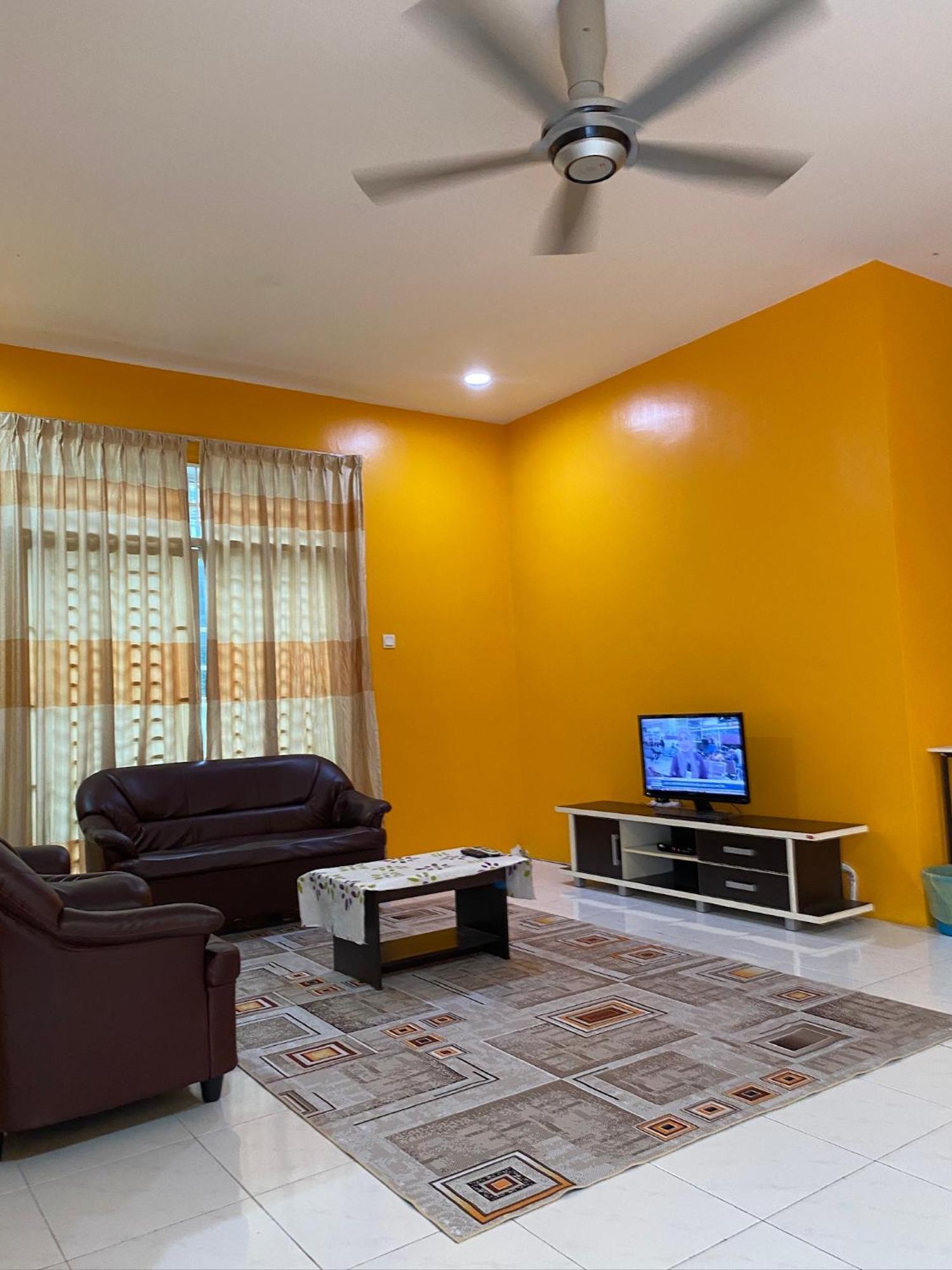 Desyafiq Homestay Kuala Kedah Exteriör bild